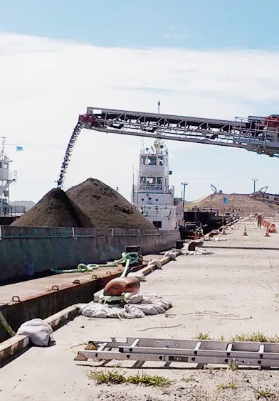 Mobile Coal Ship Loading