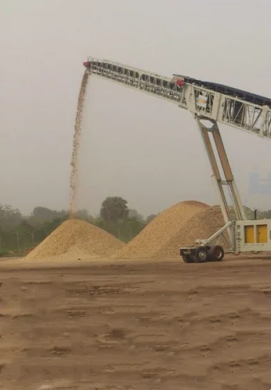 Mobile Woodchips Stacking