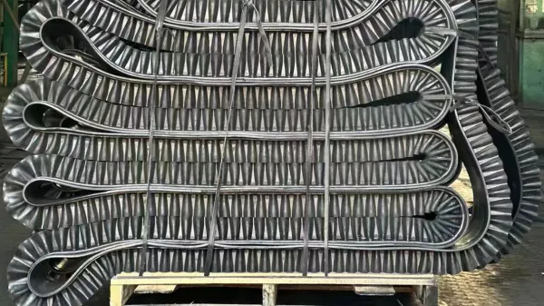 corrugated sidewall conveyor belt