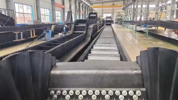 corrugated sidewall conveyor belt