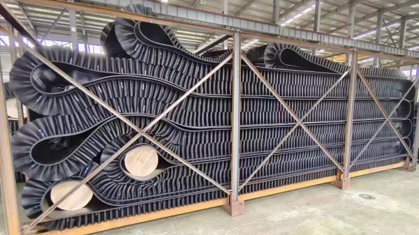 corrugated sidewall conveyor belt