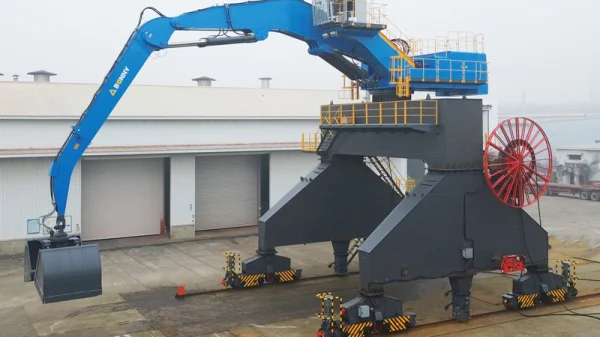 180T Mobile Material Handler (BHR180) - Rail-mounted