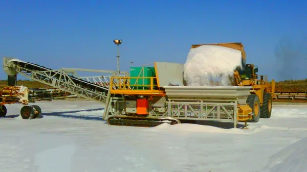 mobile hopper feeder