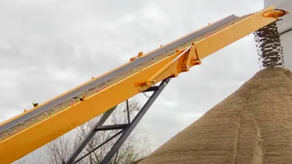 low range hopper feeder