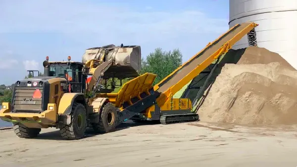 low range hopper feeder